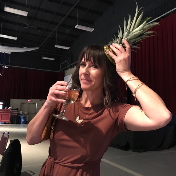 Meet your Posher, Erin - Picture 1 of 1